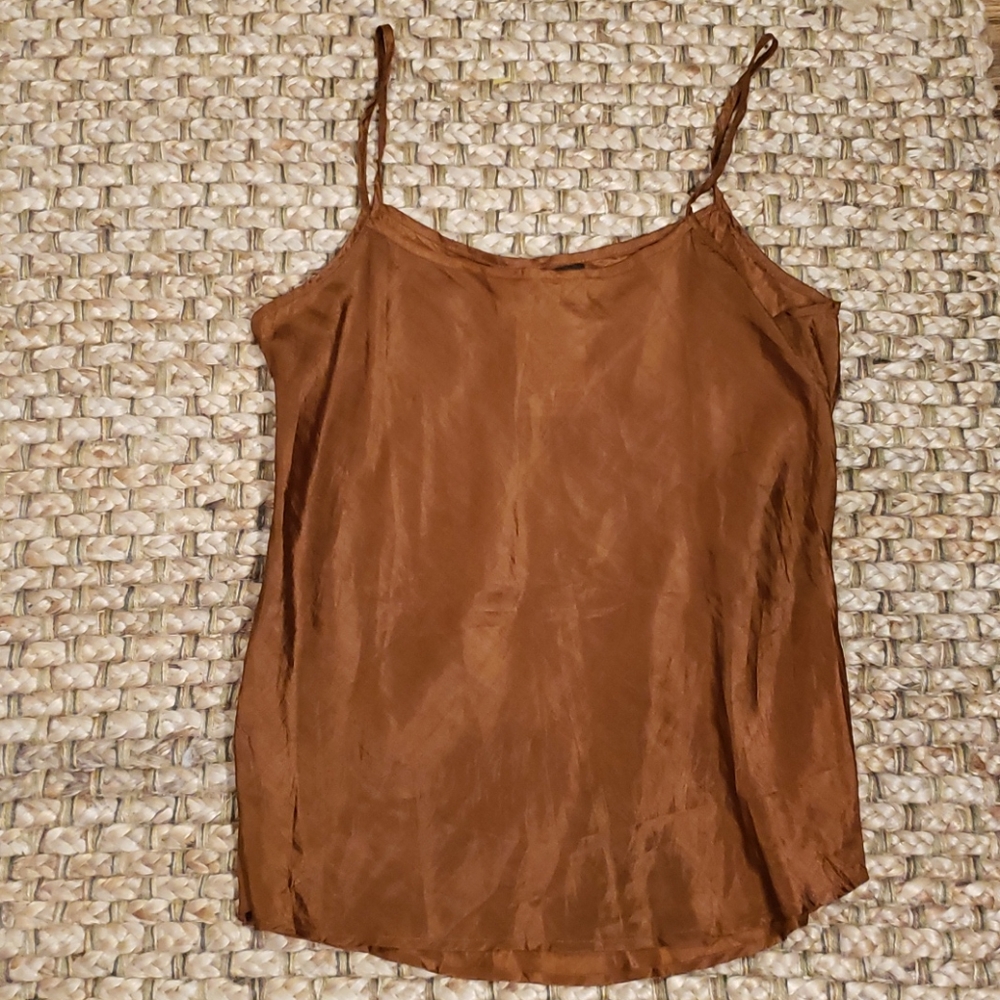 Silk tank